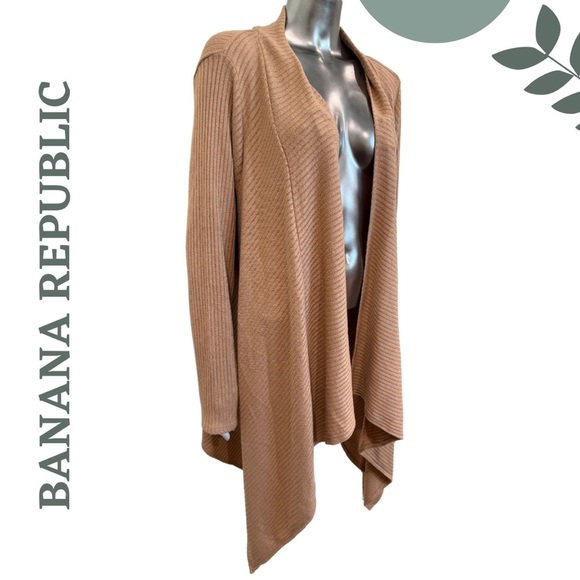 Soft Drape Knit Cardigan Waterfall Front in Tan by Banana Republic Size Large - Picture 3 of 6